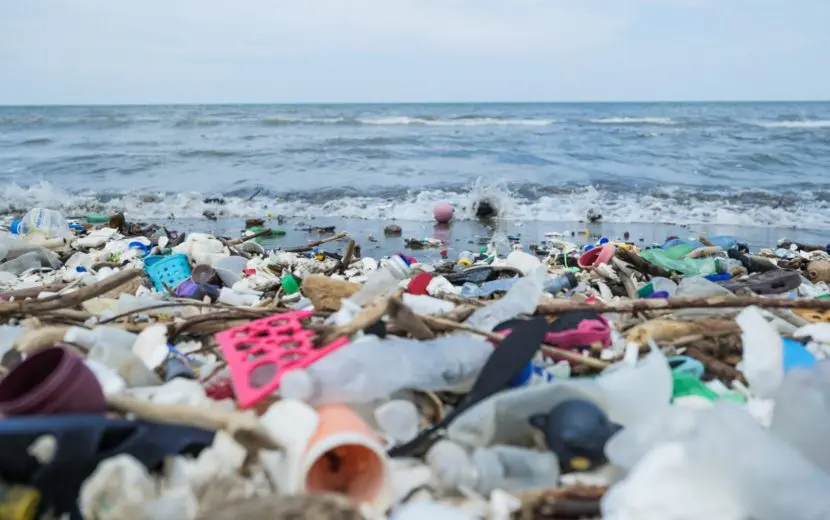 The Ocean CleanUp en dataplatform Dataiku strijden samen voor plasticvrije stranden
