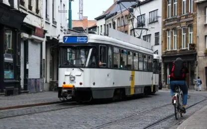 De Lijn test AI-rijhulpsysteem op Antwerpse trams
